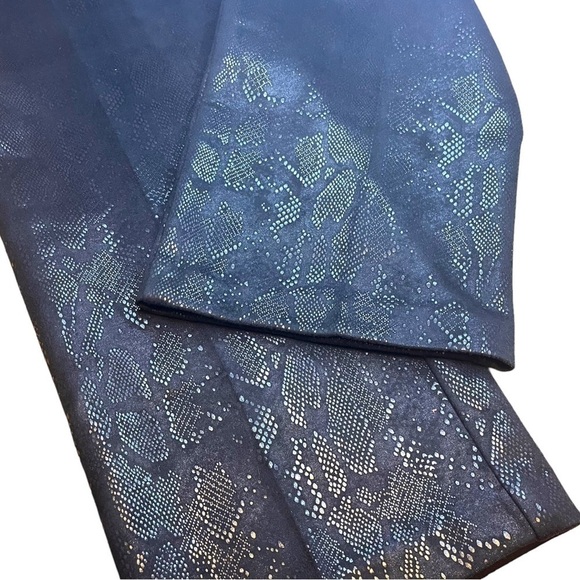 MELANIE LYNE Madison Snakeskin Pull-on Slacks in Black on Black (18) (NWOT) - Picture 6 of 16